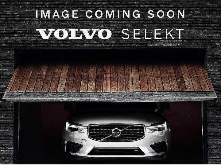 Volvo XC90 2.0 B5 MHEV R-Design Auto 4WD Euro 6 (s/s) 5dr