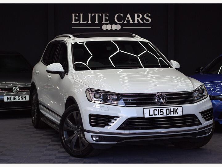 Volkswagen Touareg 3.0 TDI V6 BlueMotion Tech R-Line Tiptronic 4WD Euro 6 (s/s) 5dr Volkswagen Touareg 3.0 TDI V6 BlueMotion Tech R-Line Tiptronic 4WD Euro 6 (s/s) 5dr