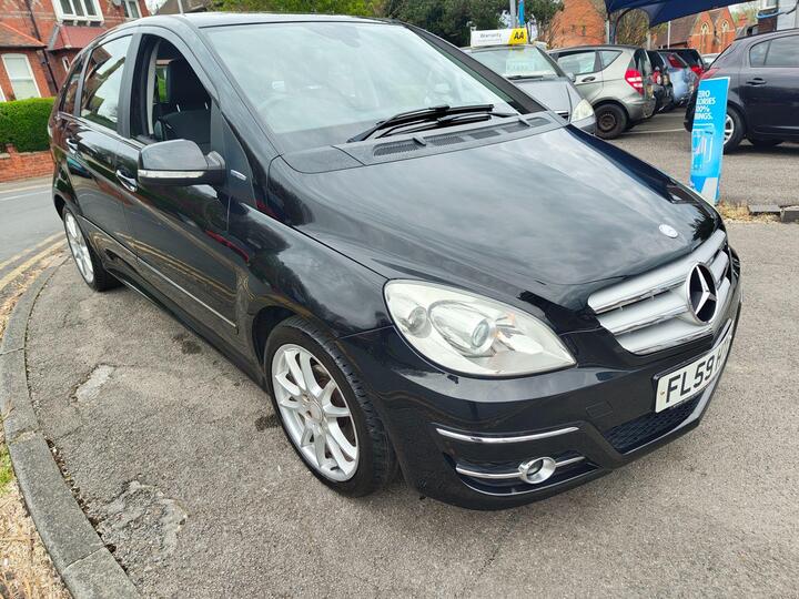 Mercedes-Benz B Class 1.5 B160 BlueEfficiency Sport 5dr Mercedes-Benz B Class 1.5 B160 BlueEfficiency Sport 5dr