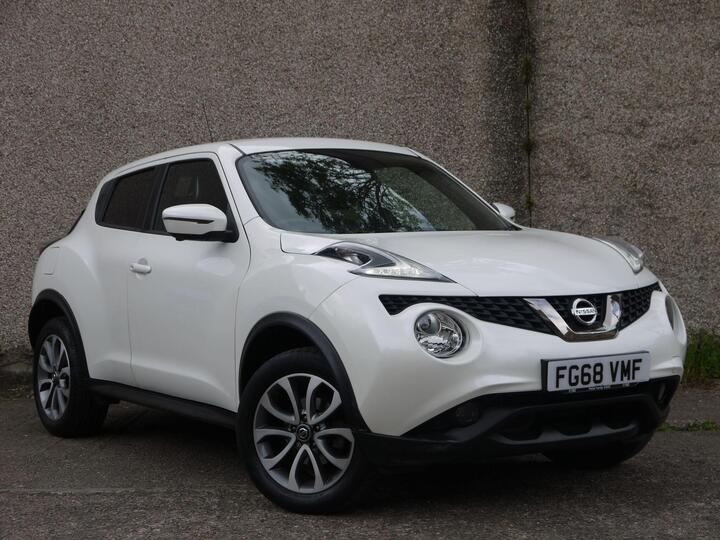 Nissan Juke 1.6 Tekna XTRON Euro 6 5dr Nissan Juke 1.6 Tekna XTRON Euro 6 5dr