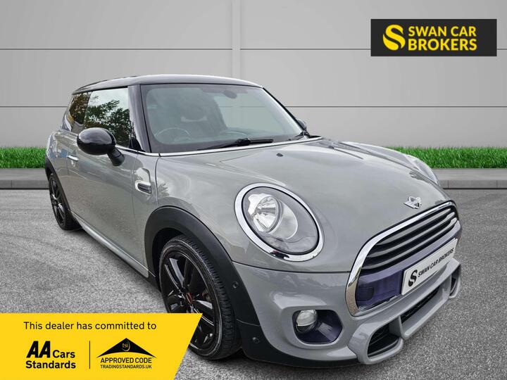 MINI Hatch 1.5 Cooper Auto Euro 6 (s/s) 3dr