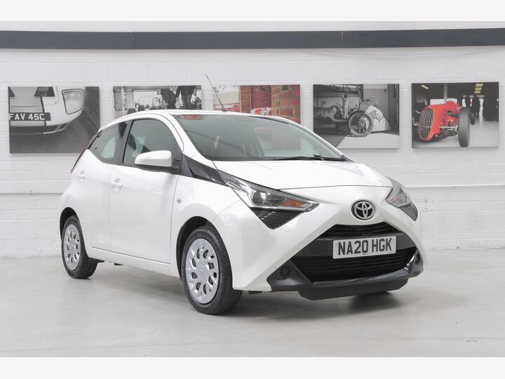 Toyota AYGO 1.0 VVT-i X-play Euro 6 5dr