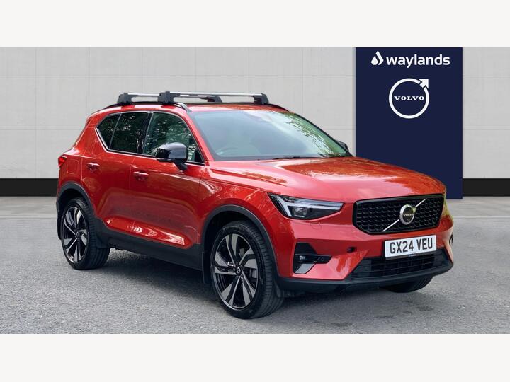 Volvo XC40 2.0 B3 MHEV Ultra Dark DCT Auto Euro 6 (s/s) 5dr