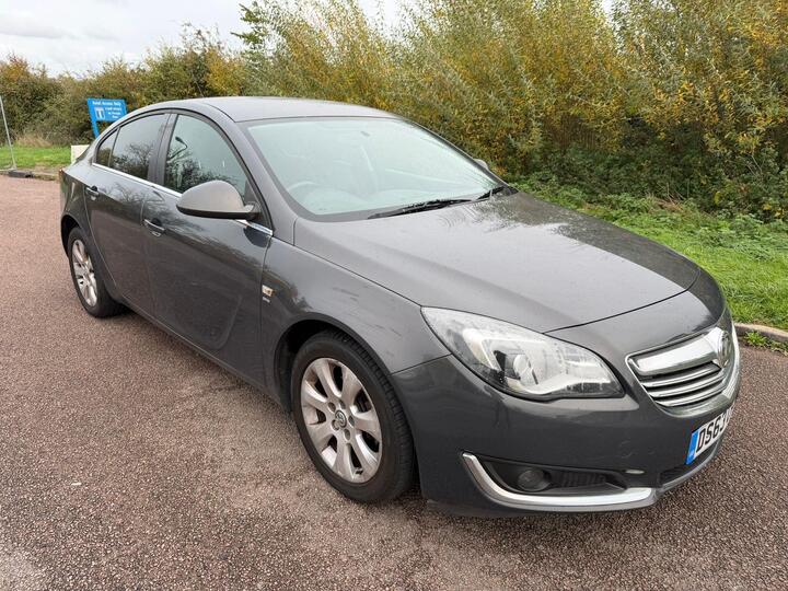 Vauxhall Insignia 2.0 CDTi EcoFLEX SRi Euro 5 (s/s) 5dr Vauxhall Insignia 2.0 CDTi EcoFLEX SRi Euro 5 (s/s) 5dr