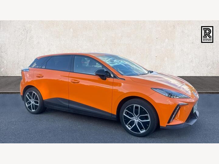 MG MG4 EV 64kWh Trophy Long Range Auto 5dr