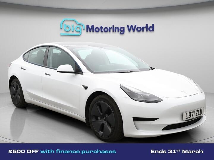 Tesla Model 3 Standard Range Plus Auto RWD 4dr