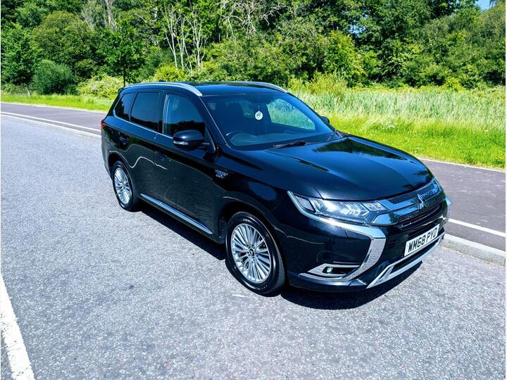 Mitsubishi Outlander 2.4h TwinMotor 13.8kWh 4h CVT 4WD Euro 6 (s/s) 5dr