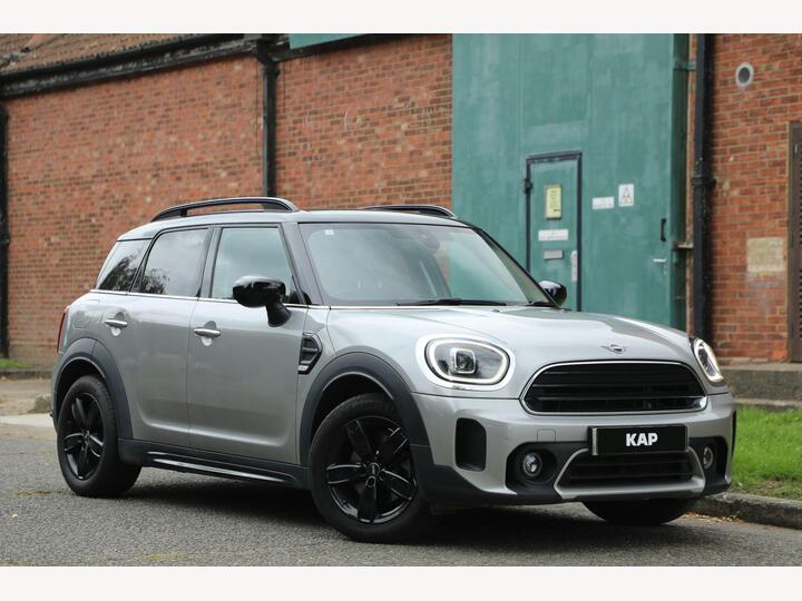 MINI Countryman 1.5 Cooper Classic Steptronic Euro 6 (s/s) 5dr