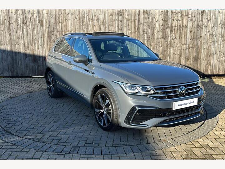 Volkswagen Tiguan 1.5 TSI R-Line DSG Euro 6 (s/s) 5dr