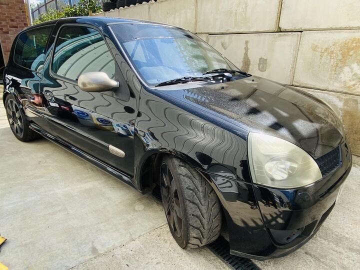 Renault CLIO 2.0 16v Renaultsport 3dr
