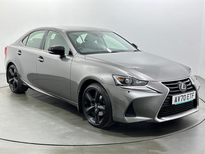 Lexus IS 2.5 300h E-CVT Euro 6 (s/s) 4dr