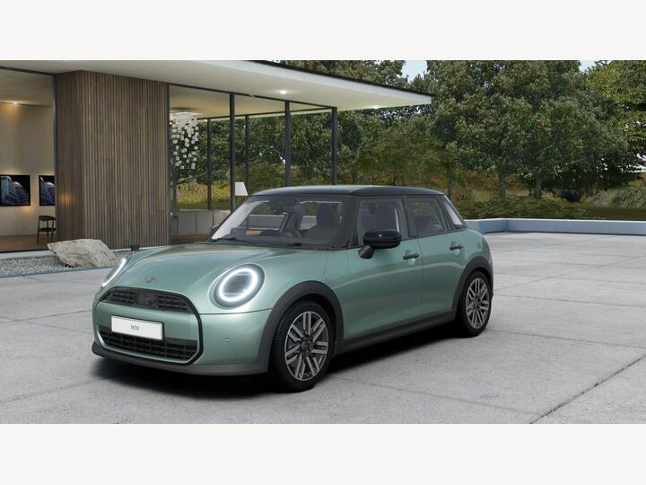 MINI Cooper 1.5C Classic Steptronic Euro 6 (s/s) 5dr