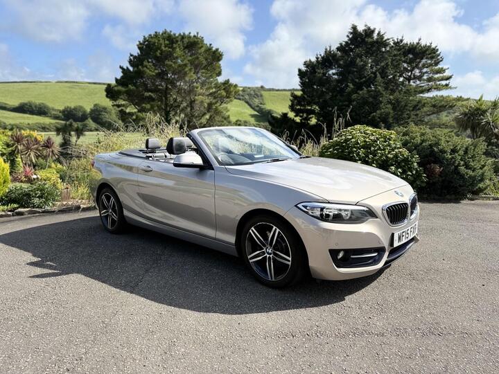 BMW 2 SERIES 2.0 220i Sport Euro 6 (s/s) 2dr BMW 2 SERIES 2.0 220i Sport Euro 6 (s/s) 2dr