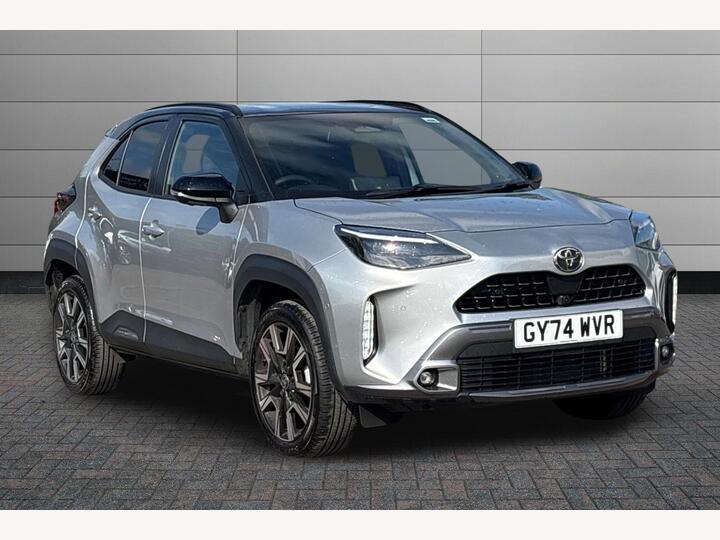 Toyota Yaris Cross 1.5 VVT-h Premiere Edition E-CVT AWD Euro 6 (s/s) 5dr