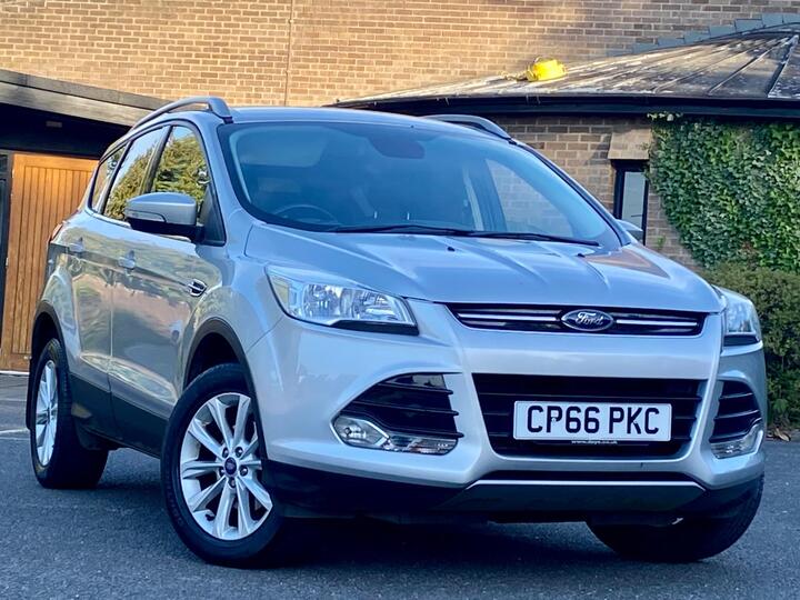 Ford Kuga 1.5T EcoBoost Titanium 2WD Euro 6 (s/s) 5dr