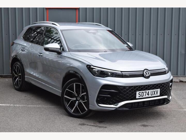Volkswagen TIGUAN 2.0 TDI R-Line DSG Euro 6 (s/s) 5dr