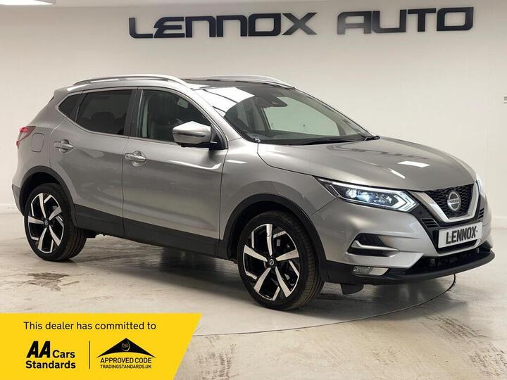 Nissan Qashqai 1.3 DIG-T N-Motion DCT Auto Euro 6 (s/s) 5dr Nissan Qashqai 1.3 DIG-T N-Motion DCT Auto Euro 6 (s/s) 5dr