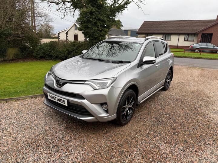 Toyota RAV4 2.0 D-4D Icon Euro 6 (s/s) 5dr (Safety Sense, Nav)