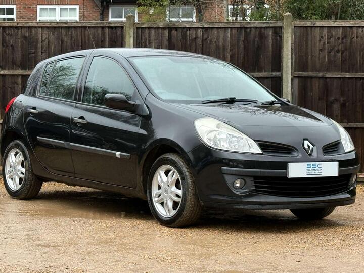 Renault CLIO 1.6 VVT Expression 5dr