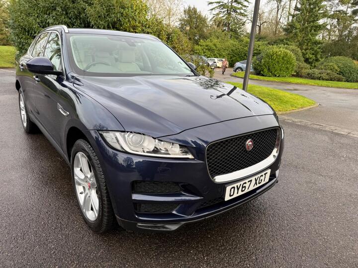 Jaguar F-PACE 2.0 D240 Portfolio Auto AWD Euro 6 (s/s) 5dr