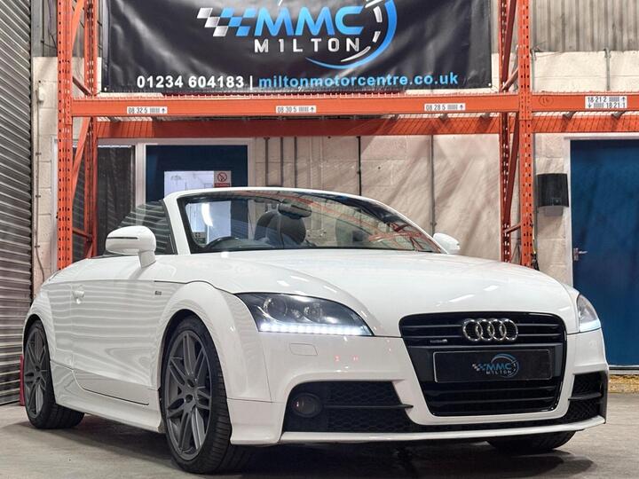 Audi TT 2.0 TDI Black Edition Roadster S Tronic Quattro Euro 5 2dr