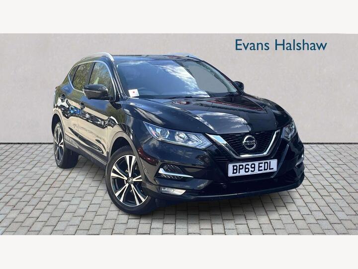 Nissan QASHQAI HATCHBACK 1.3 DIG-T N-Connecta Euro 6 (s/s) 5dr