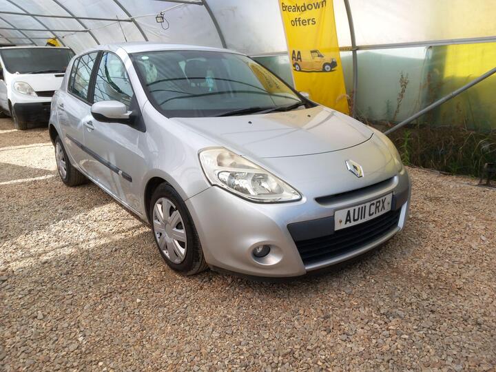 Renault Clio 1.5 DCi Expression Euro 5 5dr Renault Clio 1.5 DCi Expression Euro 5 5dr