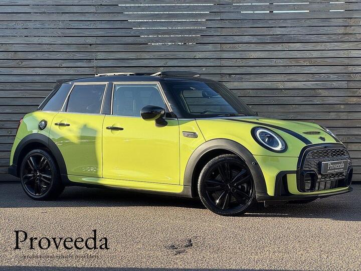 MINI Hatch 2.0 Cooper S Sport Steptronic Euro 6 (s/s) 5dr