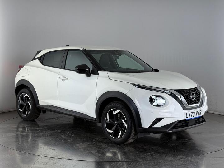 Nissan Juke 1.0 DIG-T N-Connecta Euro 6 (s/s) 5dr