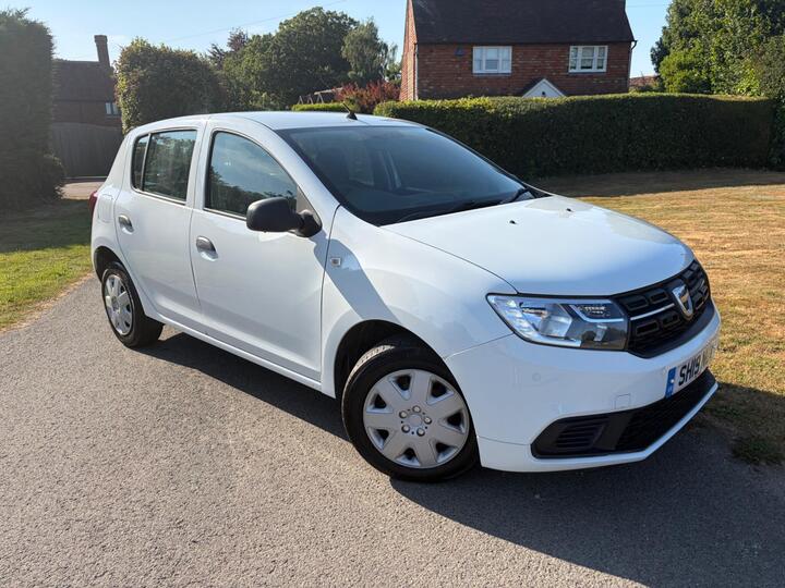 Dacia Sandero 1.0 SCe Essential Euro 6 5dr