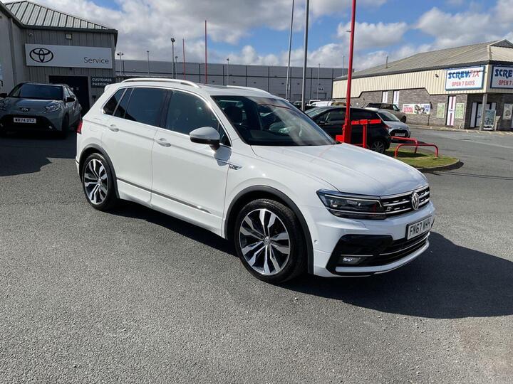 Volkswagen TIGUAN 2.0 TDI R-Line DSG 4Motion Euro 6 (s/s) 5dr