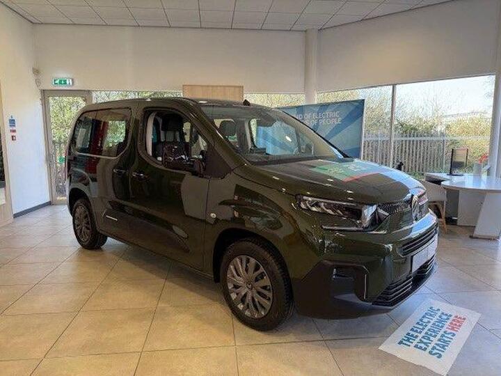 Citroen Berlingo 1.5 MAX M MPV Auto Euro 6 (s/s) 5dr
