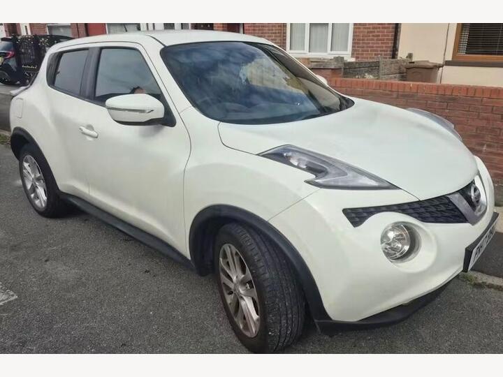 Nissan Juke 1.2 DIG-T N-Connecta Euro 6 (s/s) 5dr