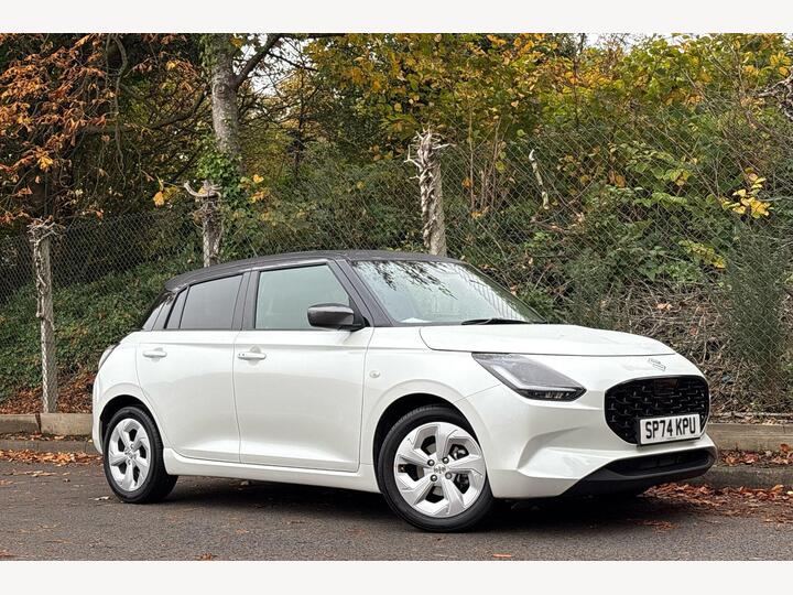 Suzuki Swift 1.2 MHEV Motion Euro 6 (s/s) 5dr Suzuki Swift 1.2 MHEV Motion Euro 6 (s/s) 5dr
