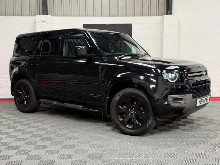 Land Rover Defender 110 3.0 D250 MHEV X-Dynamic SE Auto 4WD Euro 6 (s/s) 5dr Land Rover Defender 110 3.0 D250 MHEV X-Dynamic SE Auto 4WD Euro 6 (s/s) 5dr
