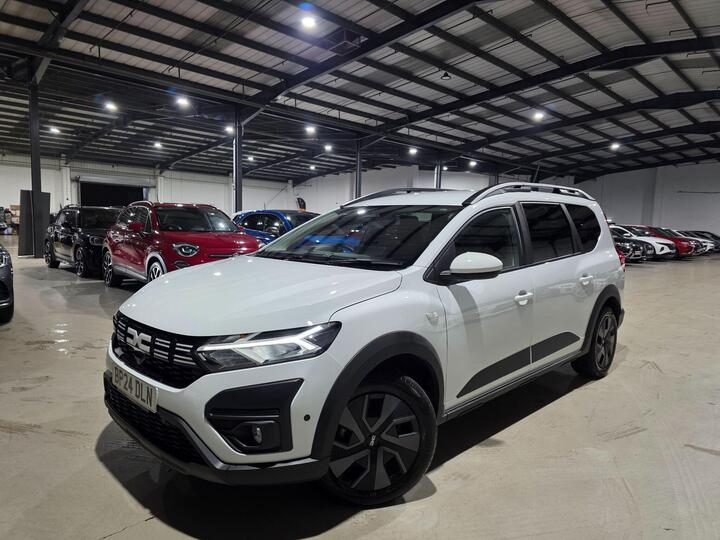 Dacia Jogger 1.6 Hybrid Expression Auto Euro 6 (s/s) 5dr Dacia Jogger 1.6 Hybrid Expression Auto Euro 6 (s/s) 5dr