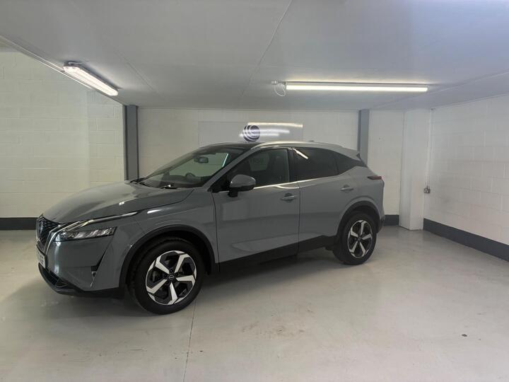 Nissan Qashqai 1.3 DIG-T MHEV N-Connecta XTRON Euro 6 (s/s) 5dr