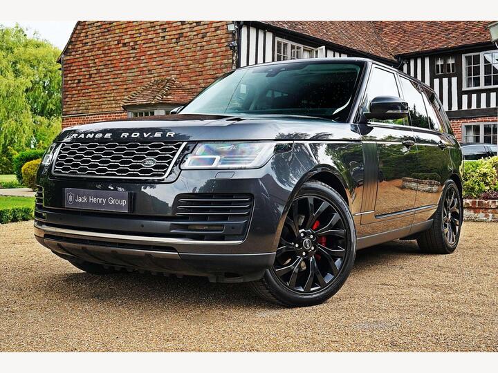 Land Rover RANGE ROVER 3.0 SD V6 Vogue Auto 4WD Euro 6 (s/s) 5dr Land Rover RANGE ROVER 3.0 SD V6 Vogue Auto 4WD Euro 6 (s/s) 5dr