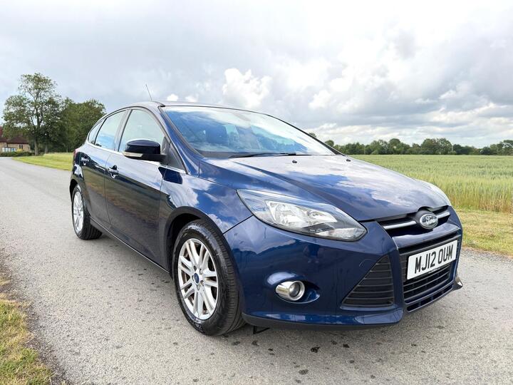 Ford Focus 1.0T EcoBoost Titanium Euro 5 (s/s) 5dr