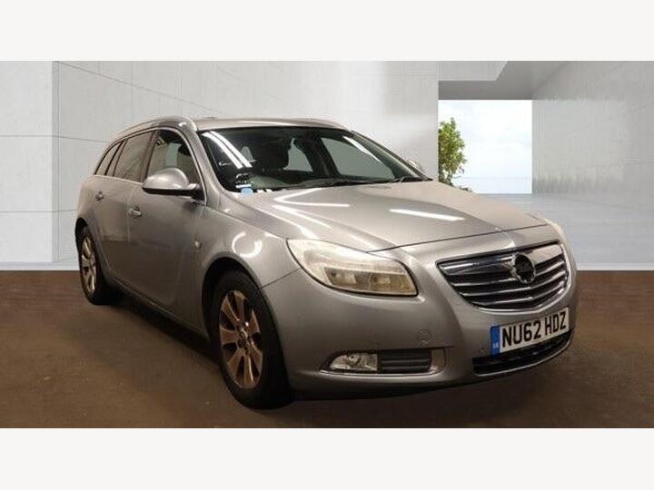 Vauxhall Insignia 2.0 CDTi SRi Nav Sports Tourer Auto Euro 5 5dr