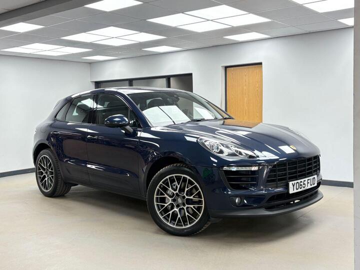 Porsche MACAN 3.0 V6 S PDK 4WD Euro 6 (s/s) 5dr Porsche MACAN 3.0 V6 S PDK 4WD Euro 6 (s/s) 5dr