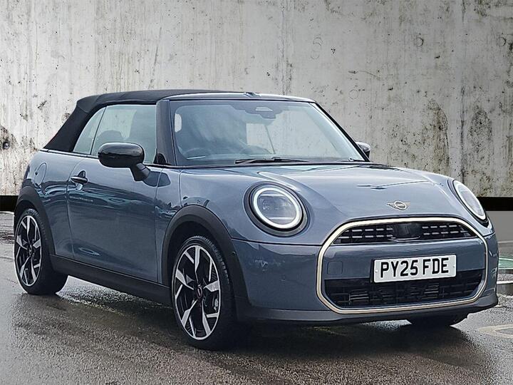 MINI Convertible 2.0C Exclusive Steptronic Euro 6 (s/s) 2dr