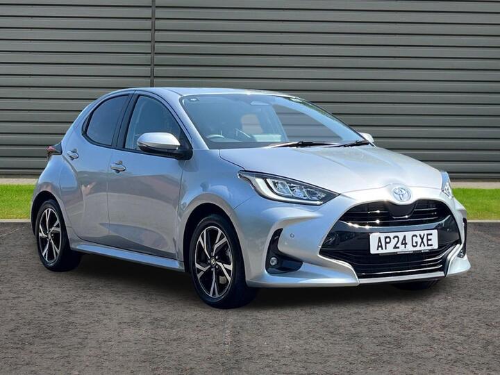 Toyota Yaris 1.5 VVT-h Design E-CVT Euro 6 (s/s) 5dr