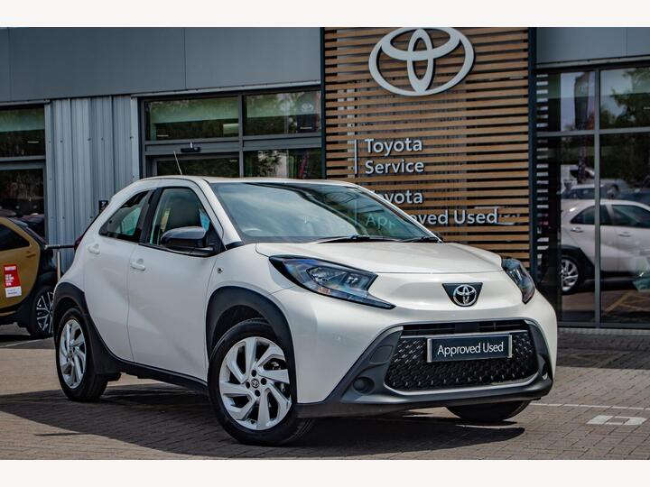 Toyota Aygo X 1.0 VVT-i Pure X-shift Euro 6 (s/s) 5dr
