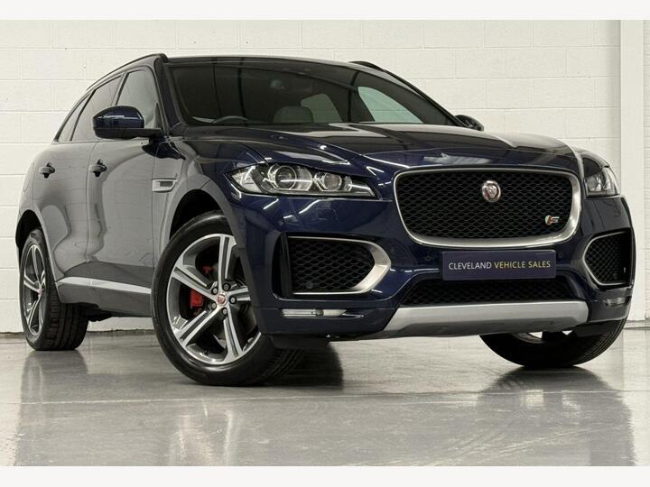 Jaguar F-PACE 3.0 D300 V6 S Auto AWD Euro 6 (s/s) 5dr Jaguar F-PACE 3.0 D300 V6 S Auto AWD Euro 6 (s/s) 5dr