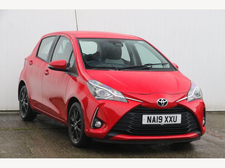 Toyota Yaris 1.5 VVT-i Icon Tech Euro 6 5dr