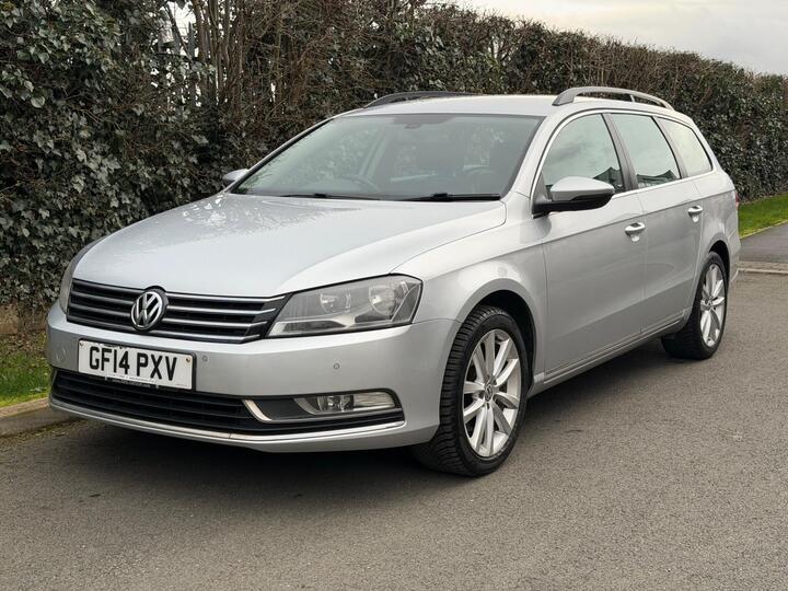 Volkswagen Passat 1.6 TDI BlueMotion Tech Executive Euro 5 (s/s) 5dr