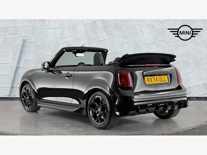 MINI Convertible 2.0S Sport Steptronic Euro 6 (s/s) 2dr
