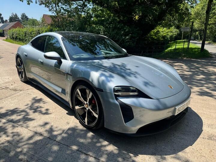 Porsche TAYCAN Performance Plus 93.4kWh 4S Auto 4WD 4dr (11kW Charger) Porsche TAYCAN Performance Plus 93.4kWh 4S Auto 4WD 4dr (11kW Charger)