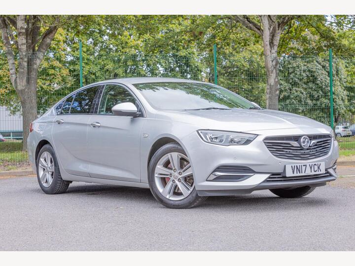 Vauxhall INSIGNIA 1.6 Turbo D BlueInjection Tech Line Nav Grand Sport Euro 6 (s/s) 5dr